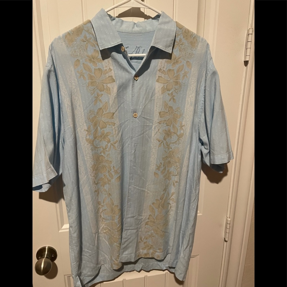 Tommy Bahama men’s shirt